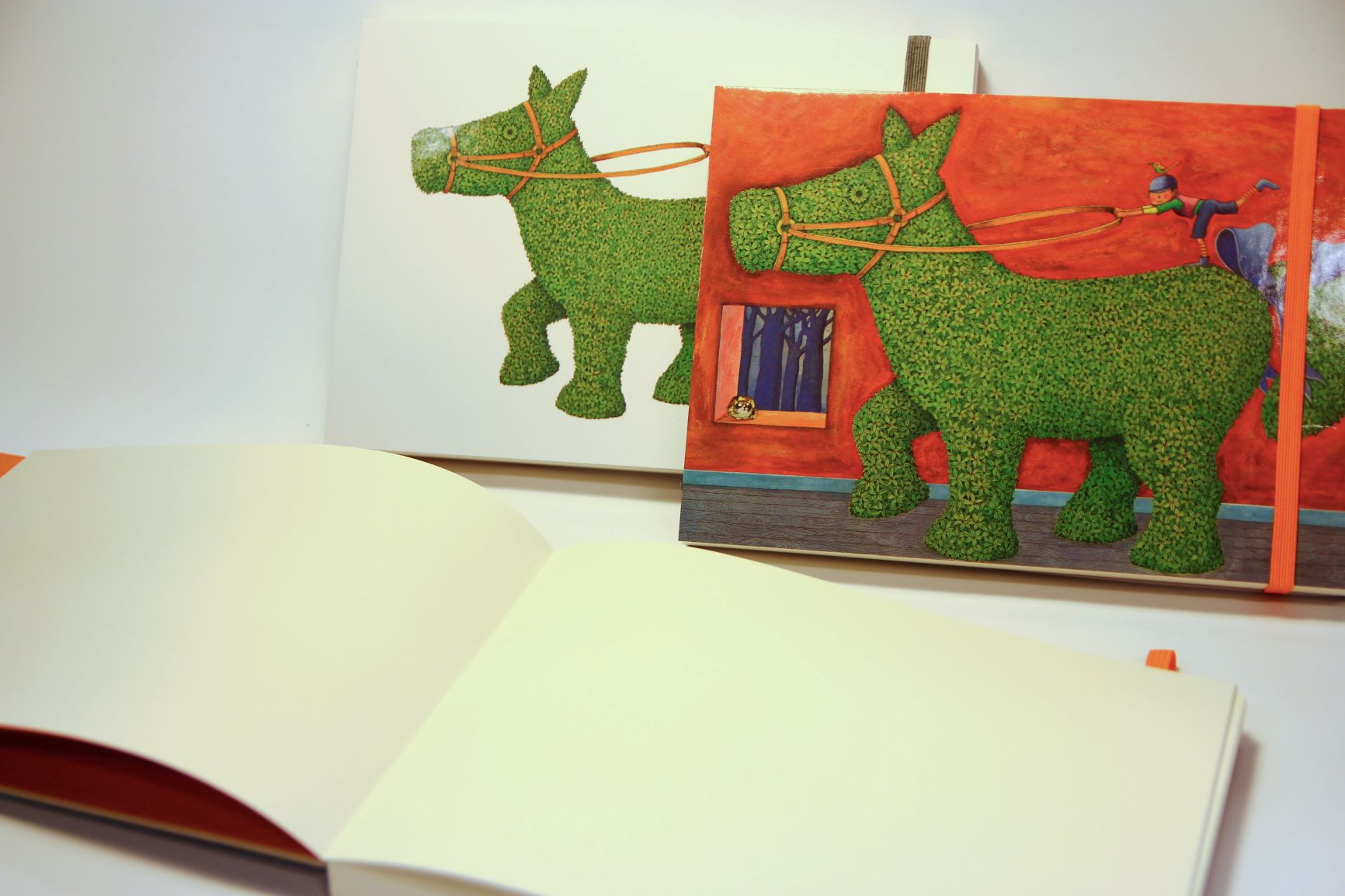 老馬查理隨手筆札(橘、白款)-寫書頁面