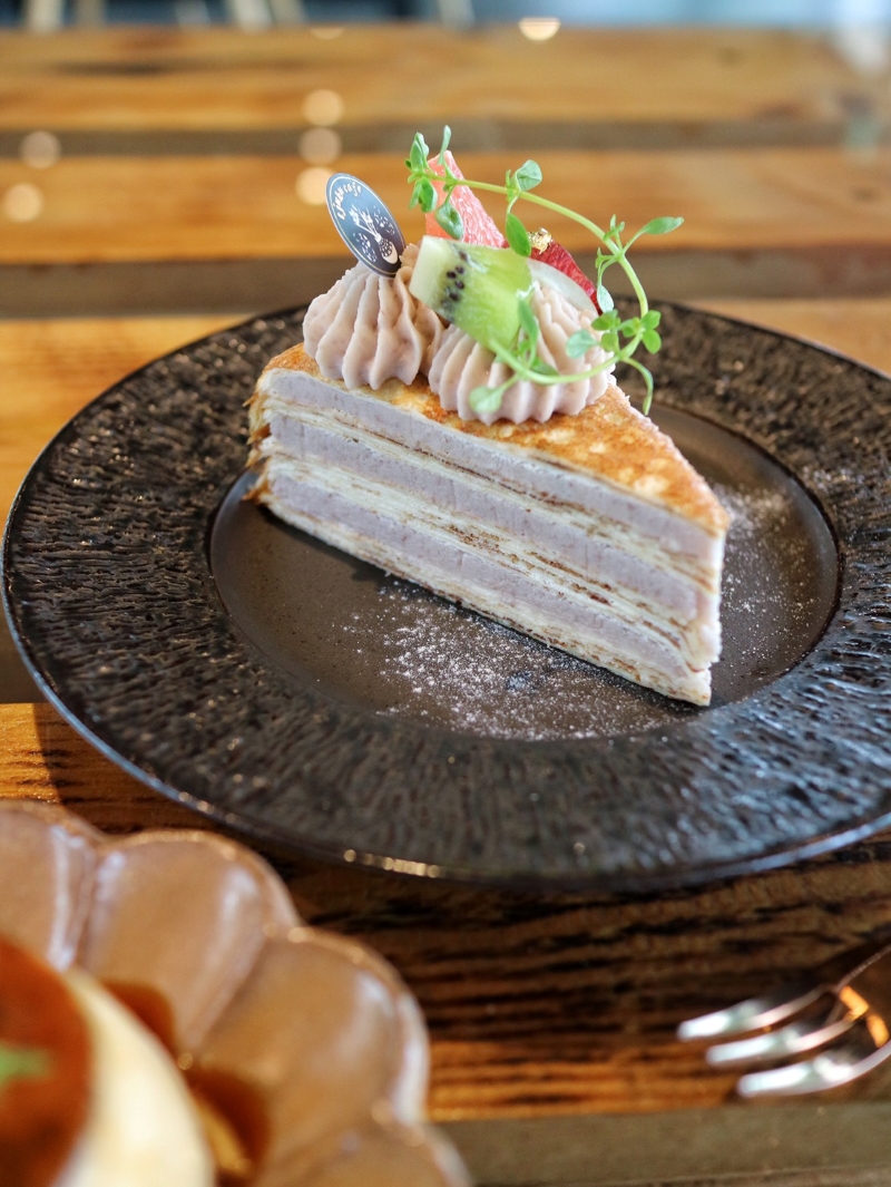 啾咕咖啡：芋頭千層蛋糕