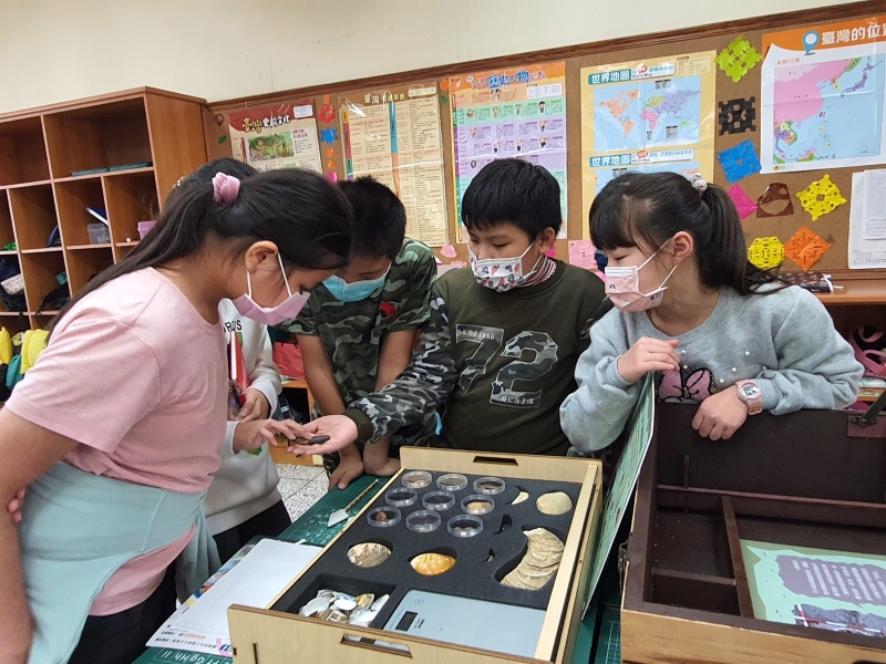 「考古教具箱-舌尖上的史前時代」：認識史前人類食用的貝類