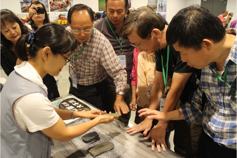 志工協助來蘭博物館入校園玩環教活動照片(成人版）