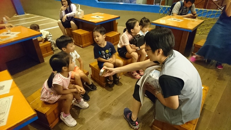 環教停看聽教育推廣活動志工小鰻魚繪本說故事照片